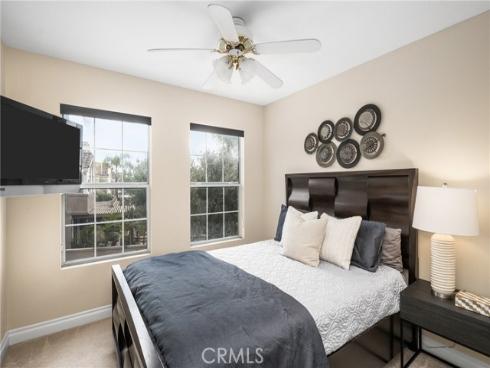 6 Bell Vista , Lake Forest, CA