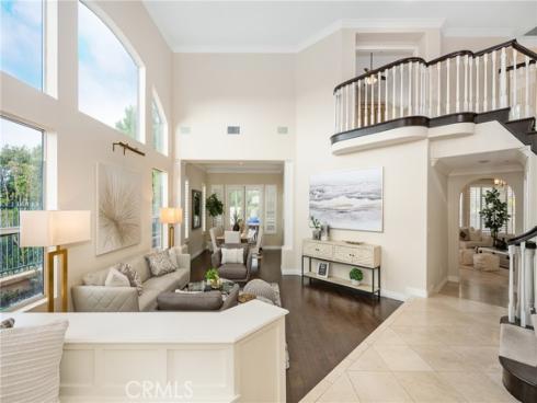 6 Bell Vista , Lake Forest, CA