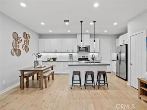 39  Savannah  , Lake Forest, CA