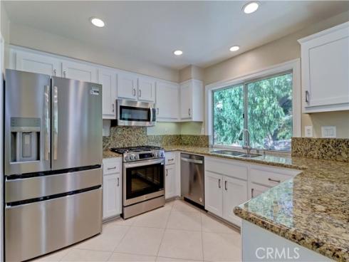 15  Embassy   Place, Lake Forest, CA