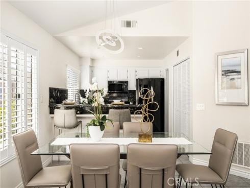 6 Kendall Place, Lake Forest, CA