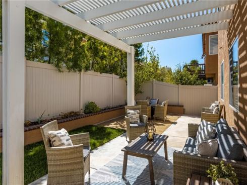 6 Kendall Place, Lake Forest, CA