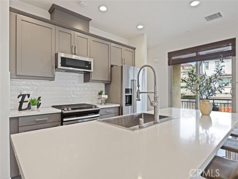 112 High Meadow , Lake Forest, CA