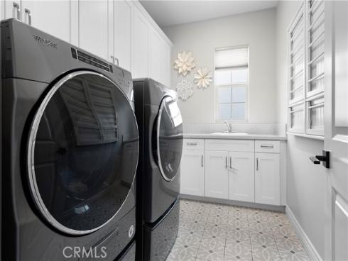 1818 Canyon Oaks Lane, Lake Forest, CA