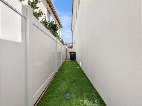 1818 Canyon Oaks Lane, Lake Forest, CA