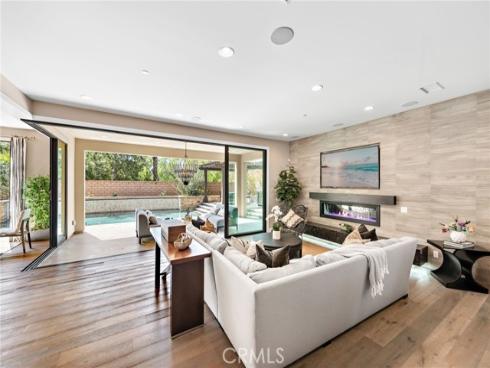 50  Cooper  , Lake Forest, CA