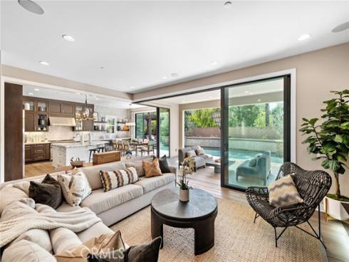 50  Cooper  , Lake Forest, CA