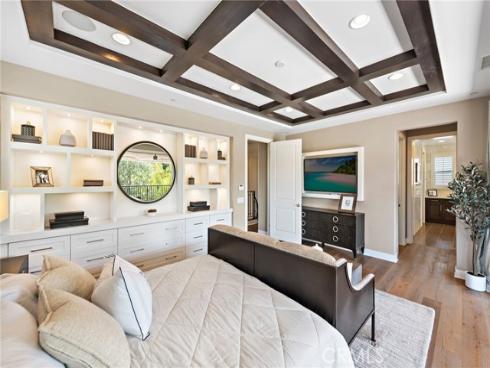 50  Cooper  , Lake Forest, CA