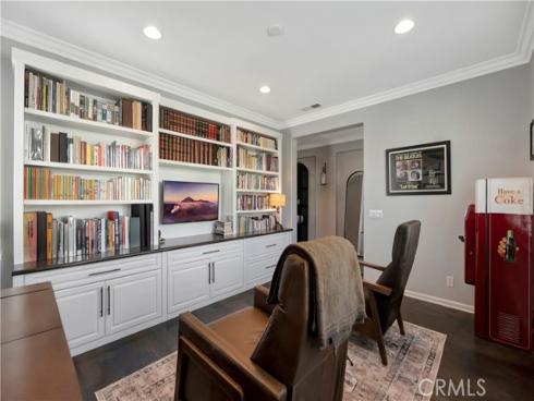 302 Summit Crest Drive, Lake Forest, CA