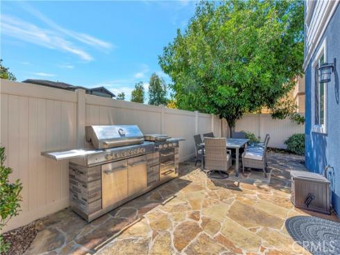 302 Summit Crest Drive, Lake Forest, CA