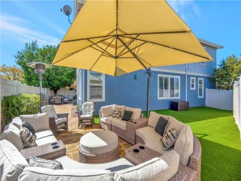 302 Summit Crest Drive, Lake Forest, CA