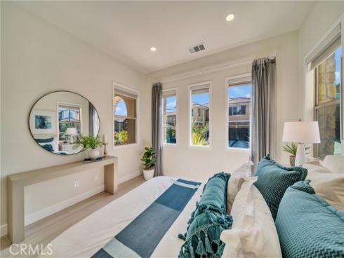 5437  Heritage Oak   Drive, Lake Forest, CA