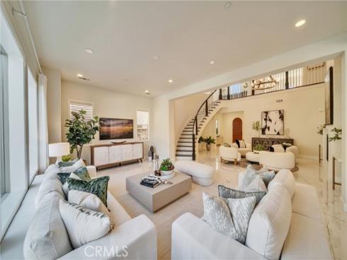 5437  Heritage Oak   Drive, Lake Forest, CA