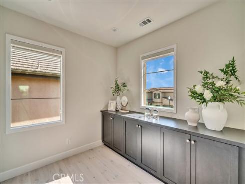 5437  Heritage Oak   Drive, Lake Forest, CA