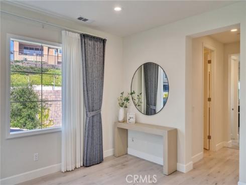 5437  Heritage Oak   Drive, Lake Forest, CA