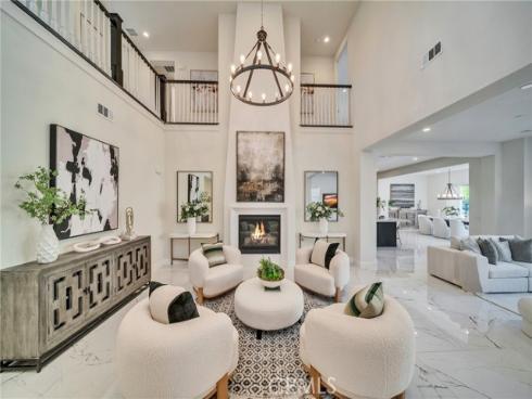 5437  Heritage Oak   Drive, Lake Forest, CA