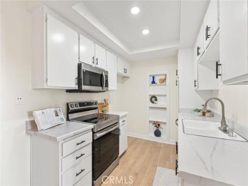 20702 El Toro 90 Road, Lake Forest, CA