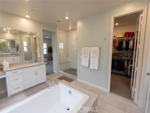 1601 Sonora Creek Lane, Lake Forest, CA