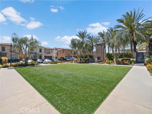 275 Pinnacle Drive, Lake Forest, CA