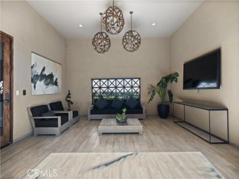 275 Pinnacle Drive, Lake Forest, CA