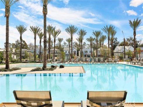 200 Wild Flower , Lake Forest, CA