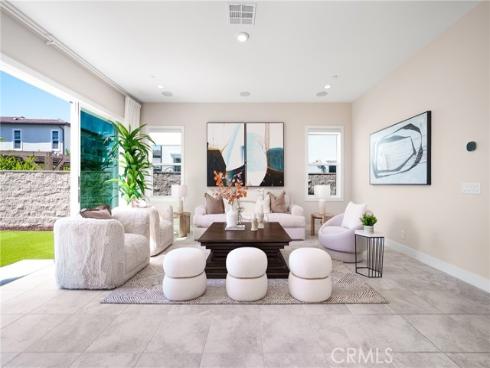 200 Wild Flower , Lake Forest, CA