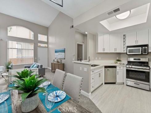 19431 Rue De Valore 39D , Lake Forest, CA