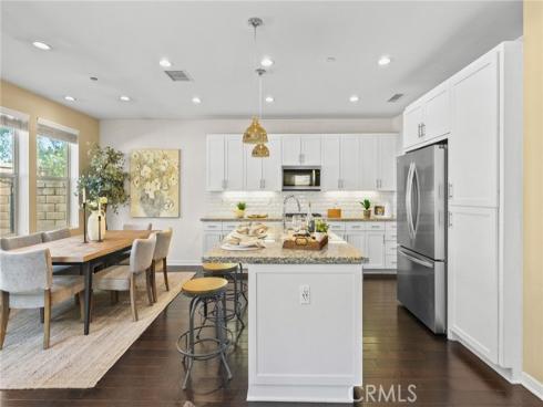 15  Clover  , Lake Forest, CA