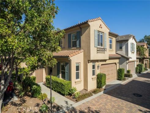 15  Clover  , Lake Forest, CA