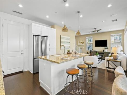 15  Clover  , Lake Forest, CA