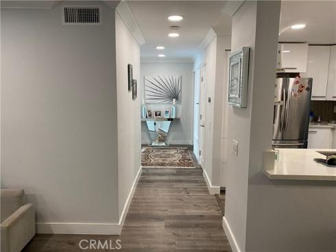 22272 Redwood Pointe 5C , Lake Forest, CA