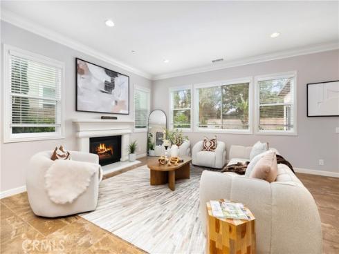 12 Starflower , Lake Forest, CA