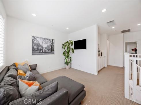 1253 Viejo Hills Drive, Lake Forest, CA