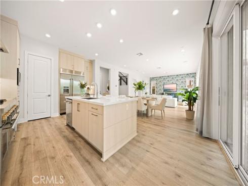 271 Huckleberry , Lake Forest, CA