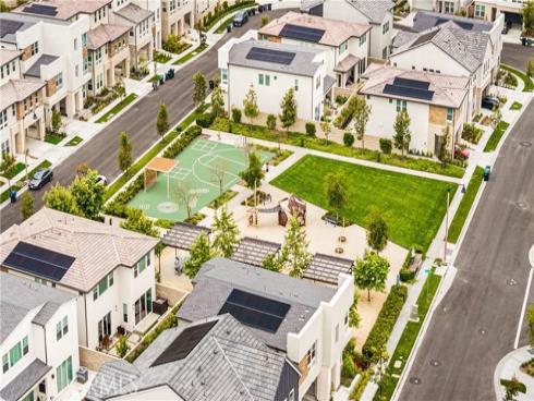 271 Huckleberry , Lake Forest, CA