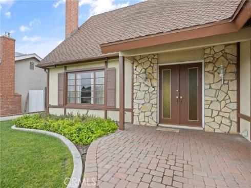 23692 Cavanaugh Road, Lake Forest, CA