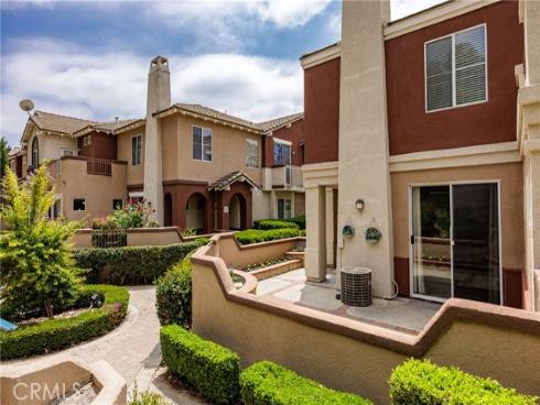 20 Santa Barbara Court, Lake Forest, CA