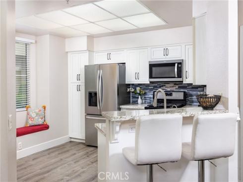 20 Santa Barbara Court, Lake Forest, CA