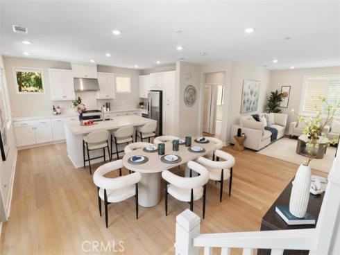 554  Catalonia  , Lake Forest, CA