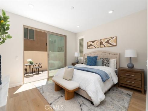 554  Catalonia  , Lake Forest, CA