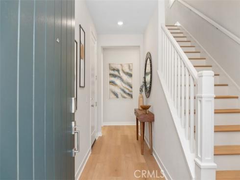 554  Catalonia  , Lake Forest, CA