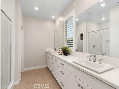 554  Catalonia  , Lake Forest, CA