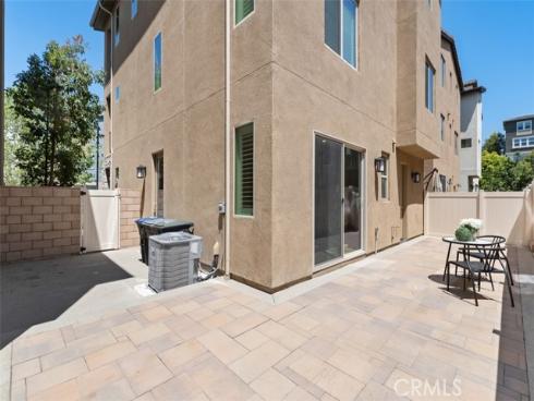 554  Catalonia  , Lake Forest, CA