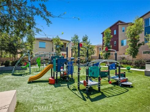 554  Catalonia  , Lake Forest, CA