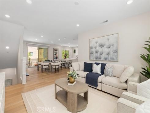 554  Catalonia  , Lake Forest, CA