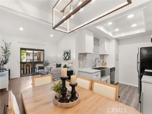 20702  El Toro  300  Road, Lake Forest, CA