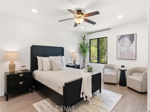 20702  El Toro  300  Road, Lake Forest, CA