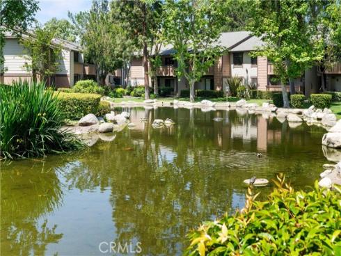 20702  El Toro  300  Road, Lake Forest, CA