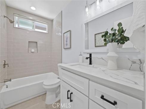 25801 Chapel Hill Drive, Lake Forest, CA