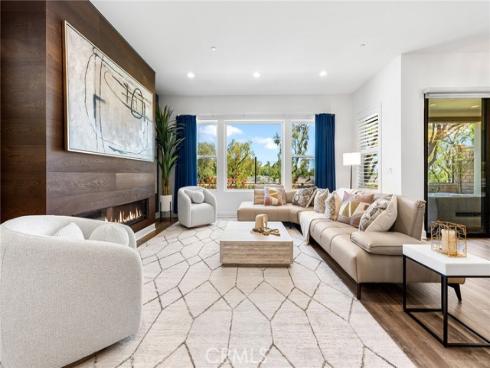 27  Alessio  , Lake Forest, CA